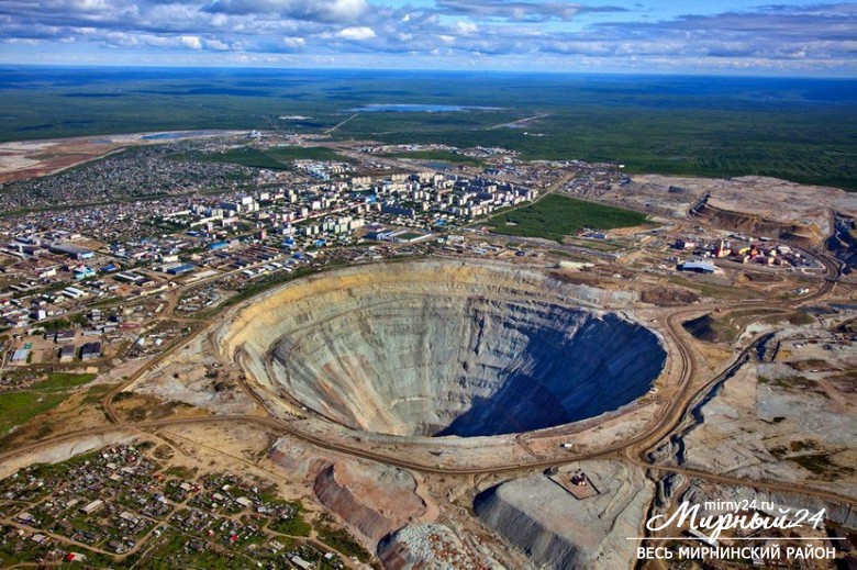 АЛРОСА провела первичную оценку заявок конкурса по возобновлению добычи на месторождении «Мир» фото 2